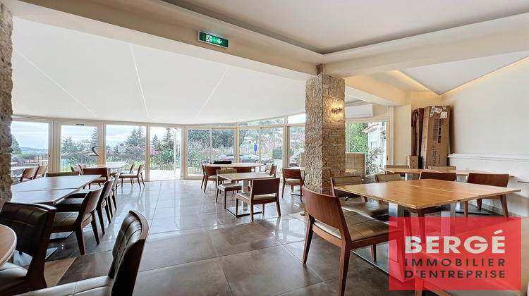 Ma-Cabane - Location Local commercial Mougins, 92 m²