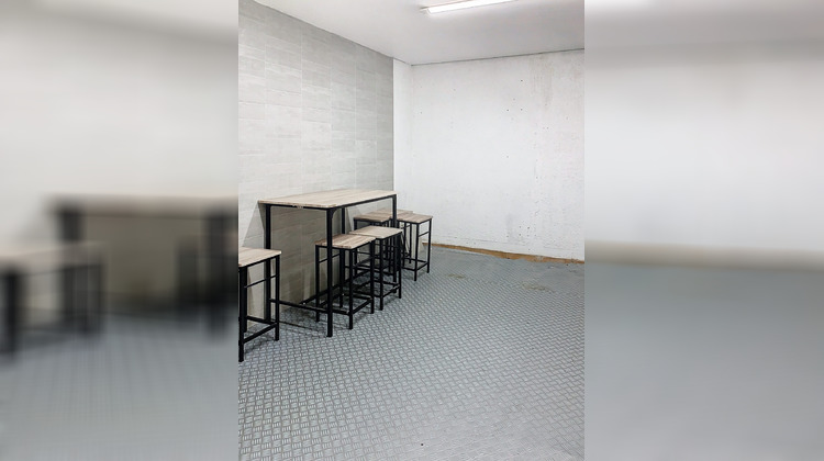 Ma-Cabane - Location Local commercial Mougins, 66 m²