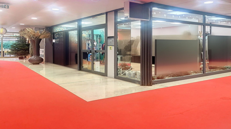 Ma-Cabane - Location Local commercial Mougins, 38 m²