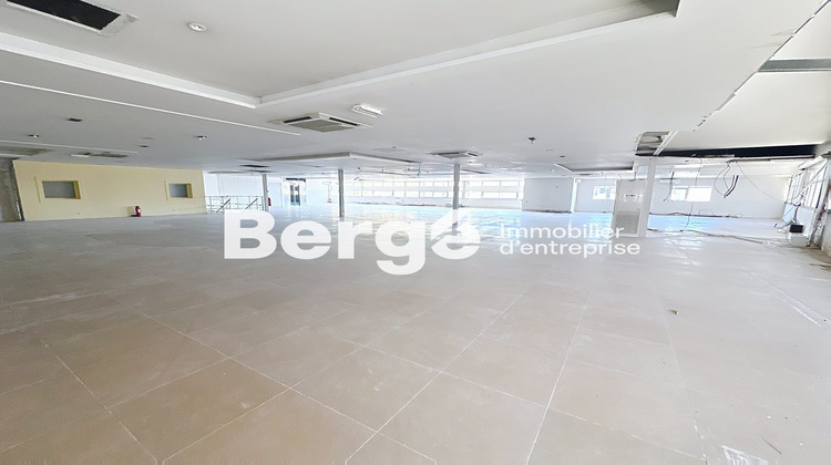 Ma-Cabane - Location Local commercial Mougins, 1900 m²