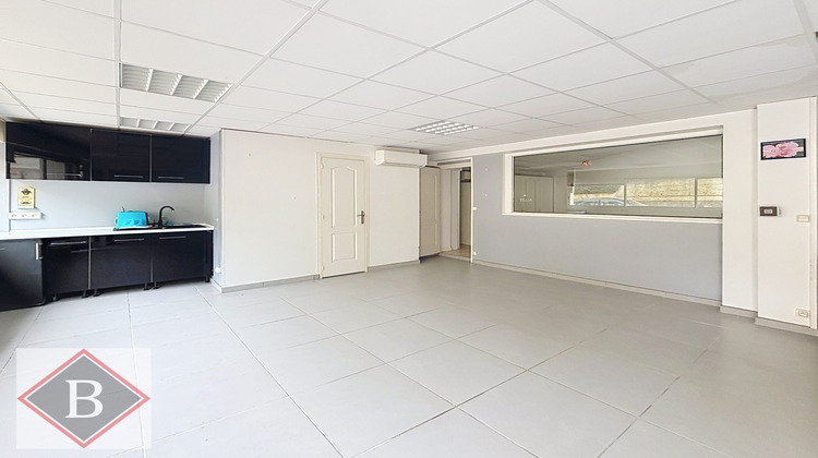 Ma-Cabane - Location Local commercial Mougins, 50 m²