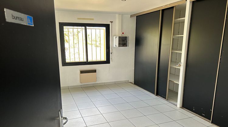 Ma-Cabane - Location Local commercial MOUILLERON-LE-CAPTIF, 80 m²