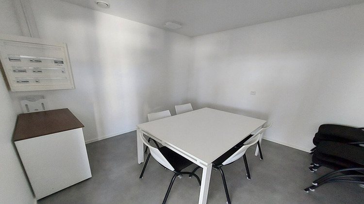 Ma-Cabane - Location Local commercial MOUILLERON-LE-CAPTIF, 98 m²