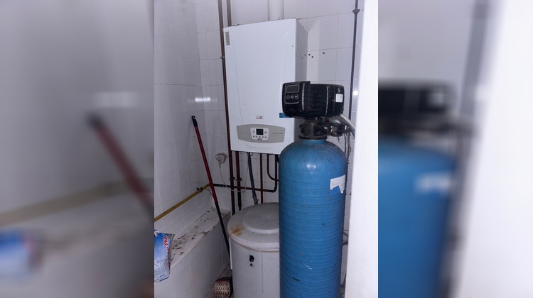 Ma-Cabane - Location Local commercial MOULINS-LES-METZ, 430 m²