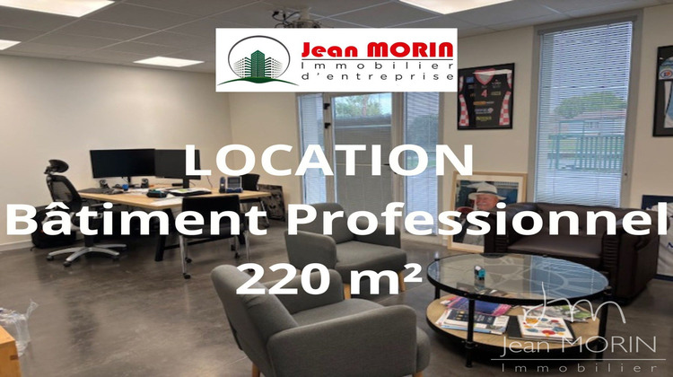 Ma-Cabane - Location Local commercial Mours-Saint-Eusèbe, 220 m²