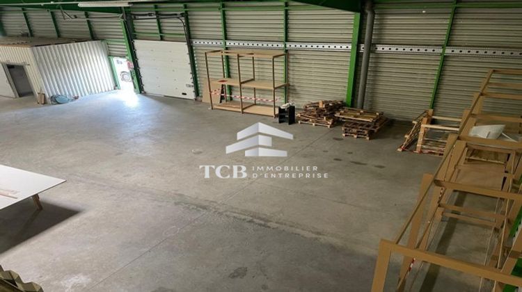 Ma-Cabane - Location Local commercial Mozé-sur-Louet, 1080 m²