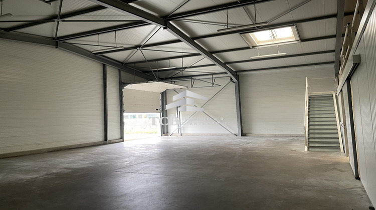 Ma-Cabane - Location Local commercial Mozé-sur-Louet, 688 m²