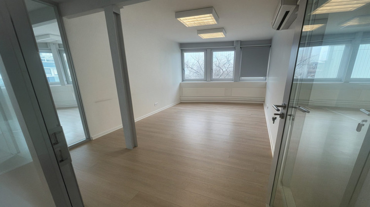 Ma-Cabane - Location Local commercial Nanterre, 22 m²