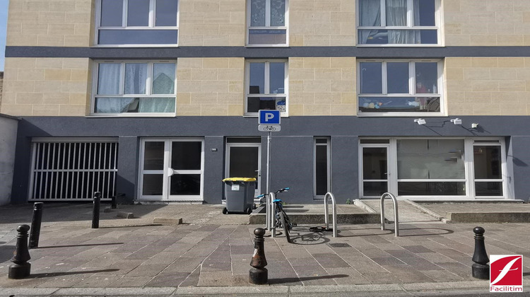 Ma-Cabane - Location Local commercial Nanterre, 130 m²