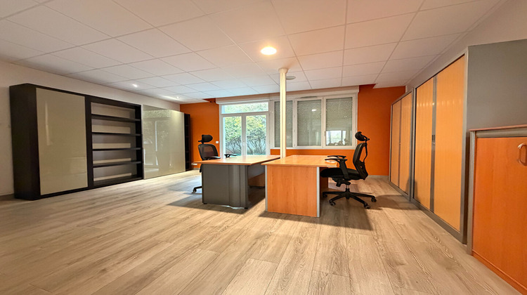 Ma-Cabane - Location Local commercial NANTERRE, 55 m²