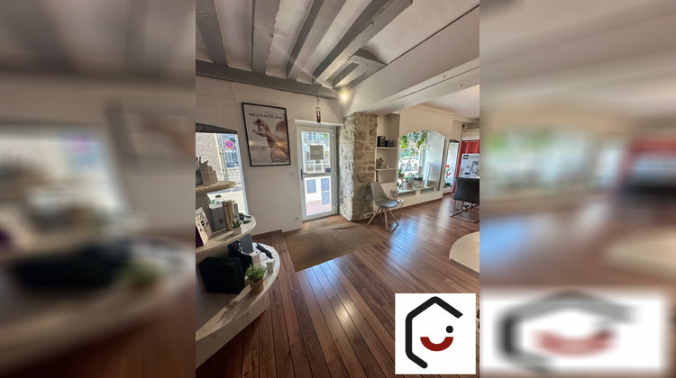 Ma-Cabane - Location Local commercial NEMOURS, 70 m²