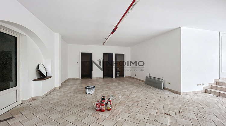 Ma-Cabane - Location Local commercial NEUFCHATEAU, 56 m²