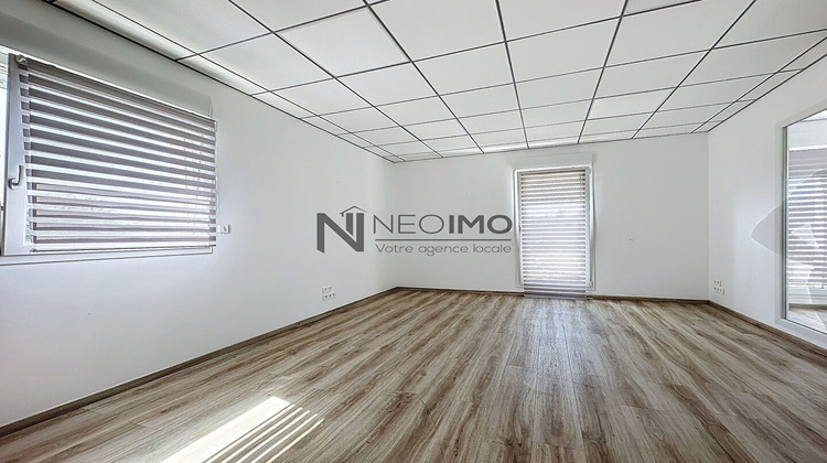 Ma-Cabane - Location Local commercial NEUFCHATEAU, 160 m²