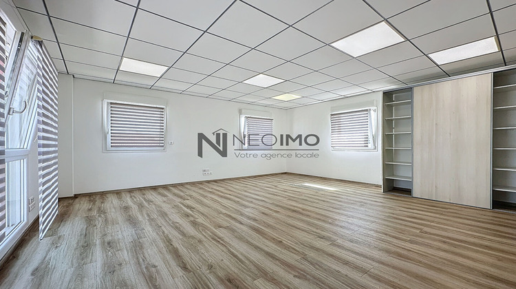 Ma-Cabane - Location Local commercial NEUFCHATEAU, 160 m²