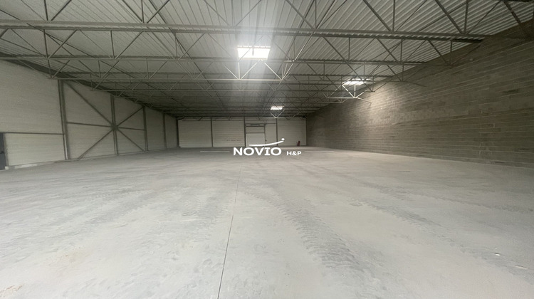 Ma-Cabane - Location Local commercial Neuville-de-Poitou, 766 m²