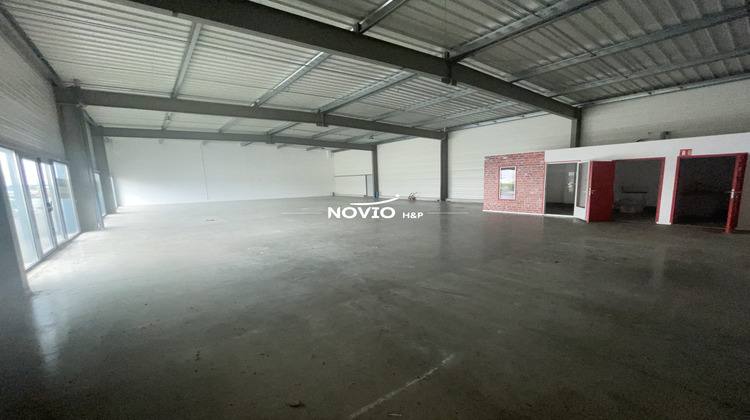 Ma-Cabane - Location Local commercial Neuville-de-Poitou, 352 m²