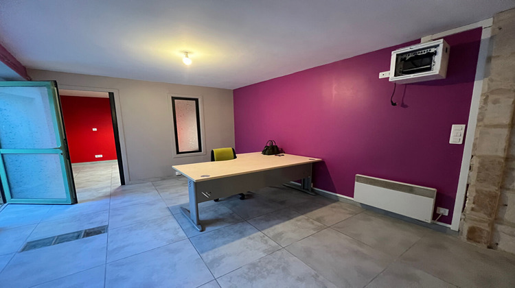 Ma-Cabane - Location Local commercial NEVERS, 68 m²