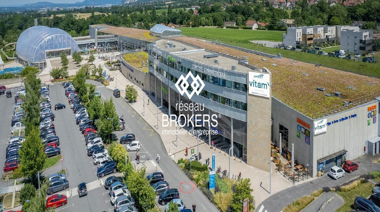 Ma-Cabane - Location Local commercial Neydens, 271 m²