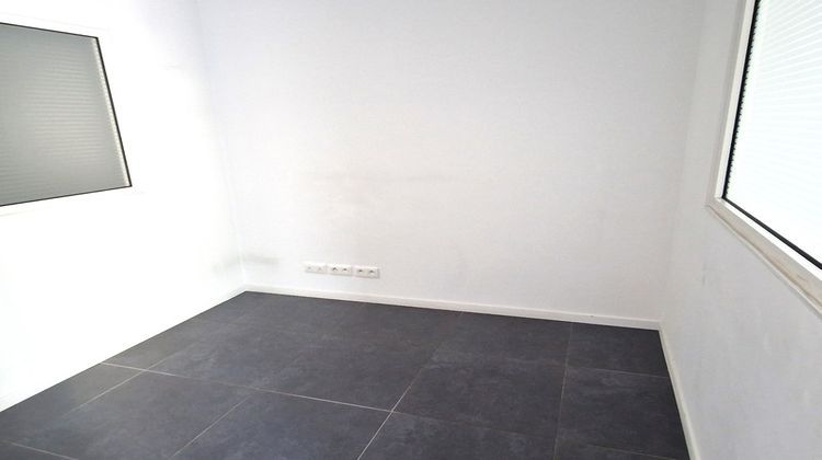 Ma-Cabane - Location Local commercial NICE, 76 m²