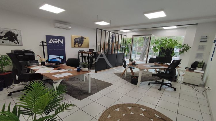 Ma-Cabane - Location Local commercial NIMES, 80 m²