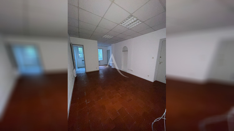 Ma-Cabane - Location Local commercial NIMES, 42 m²