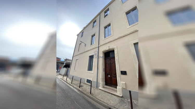 Ma-Cabane - Location Local commercial Nîmes, 90 m²