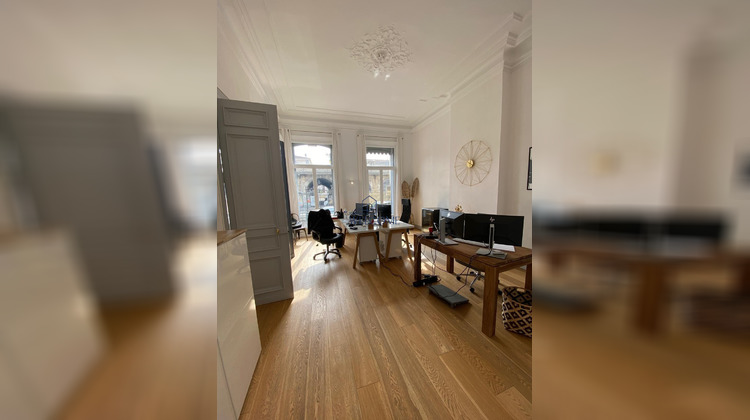 Ma-Cabane - Location Local commercial Nîmes, 90 m²