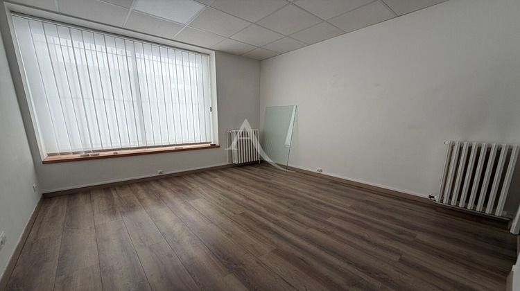 Ma-Cabane - Location Local commercial NIMES, 49 m²