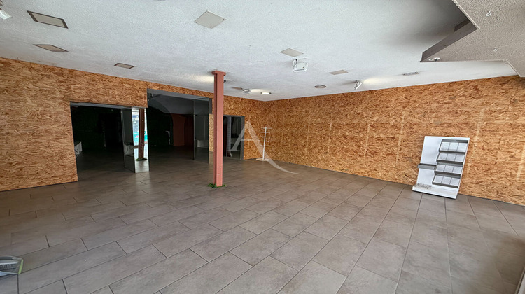 Ma-Cabane - Location Local commercial NIMES, 120 m²