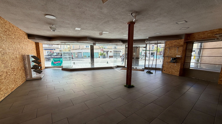 Ma-Cabane - Location Local commercial NIMES, 120 m²
