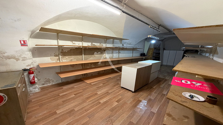 Ma-Cabane - Location Local commercial NIMES, 120 m²