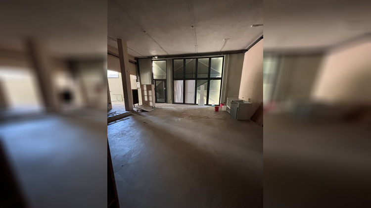 Ma-Cabane - Location Local commercial NIMES, 276 m²