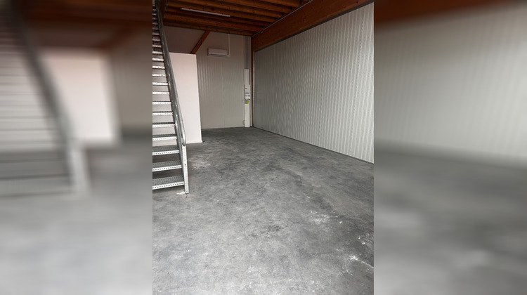 Ma-Cabane - Location Local commercial NIORT, 96 m²