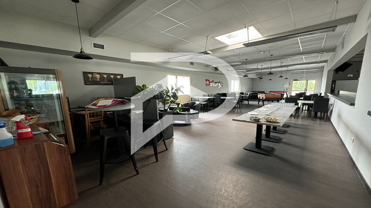 Ma-Cabane - Location Local commercial NIORT, 248 m²