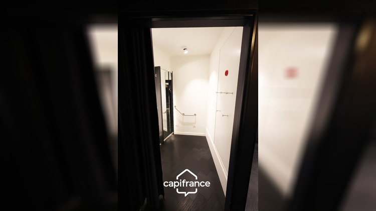 Ma-Cabane - Location Local commercial NIORT, 155 m²