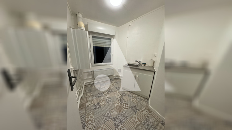 Ma-Cabane - Location Local commercial NIORT, 40 m²