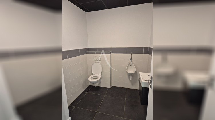 Ma-Cabane - Location Local commercial NOIRMOUTIER-EN-L'ILE, 230 m²