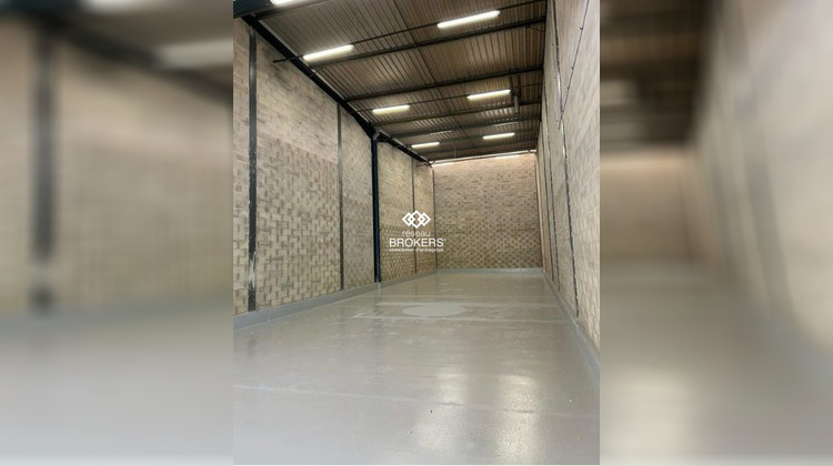 Ma-Cabane - Location Local commercial Noisy-le-Grand, 450 m²