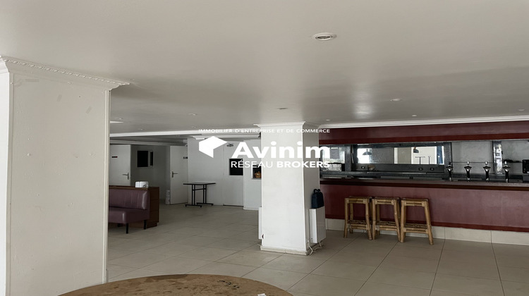 Ma-Cabane - Location Local commercial Noisy-le-Grand, 230 m²