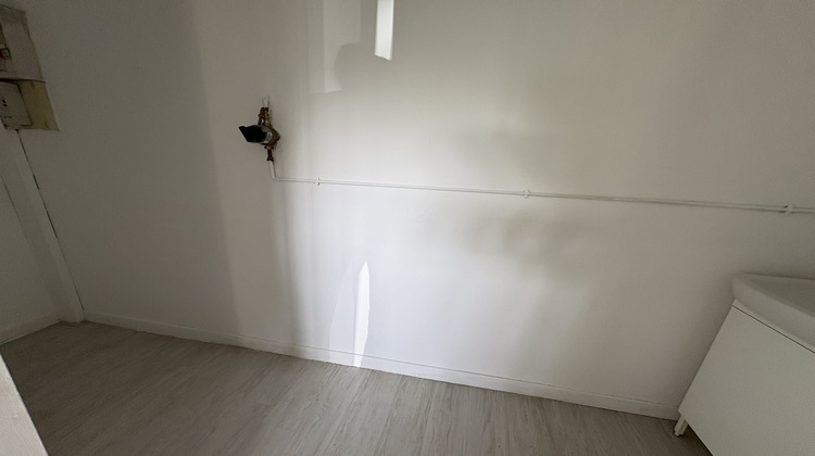 Ma-Cabane - Location Local commercial Noisy-le-Grand, 38 m²