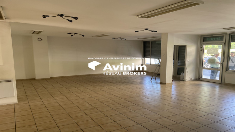 Ma-Cabane - Location Local commercial Noisy-le-Grand, 115 m²