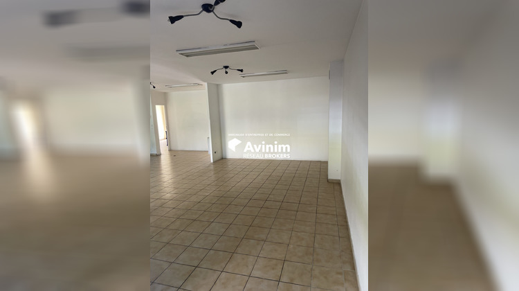 Ma-Cabane - Location Local commercial Noisy-le-Grand, 115 m²