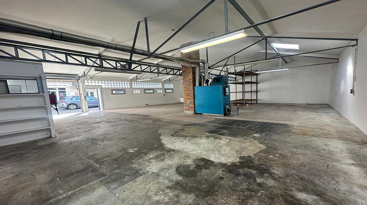Ma-Cabane - Location Local commercial NOISY-LE-GRAND, 154 m²