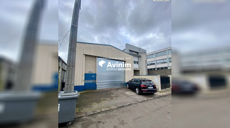Ma-Cabane - Location Local commercial Noisy-le-Sec, 400 m²