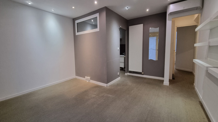 Ma-Cabane - Location Local commercial NORT-SUR-ERDRE, 65 m²