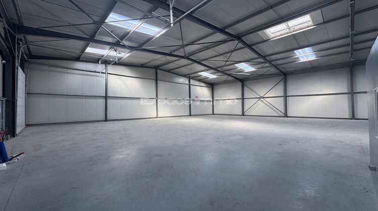 Ma-Cabane - Location Local commercial NOTRE-DAME-DE-BONDEVILLE, 610 m²