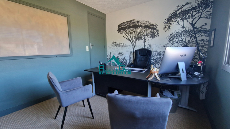 Ma-Cabane - Location Local commercial NOYAL-SUR-VILAINE, 200 m²