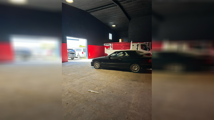 Ma-Cabane - Location Local commercial Nozay, 200 m²