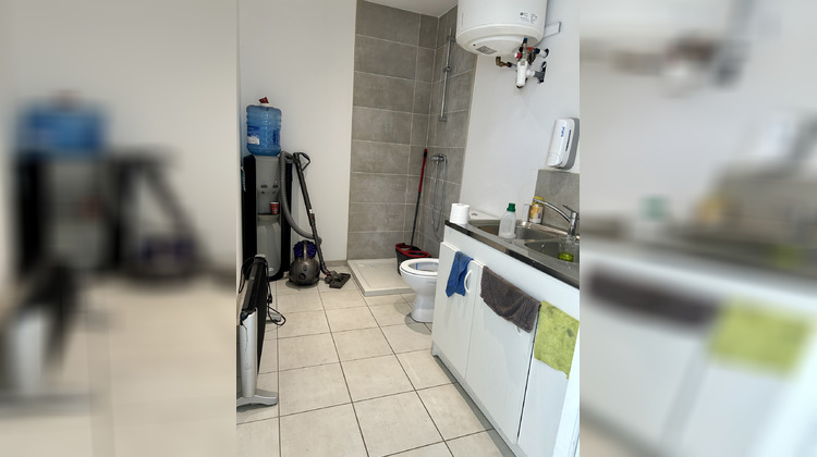 Ma-Cabane - Location Local commercial Nozay, 200 m²