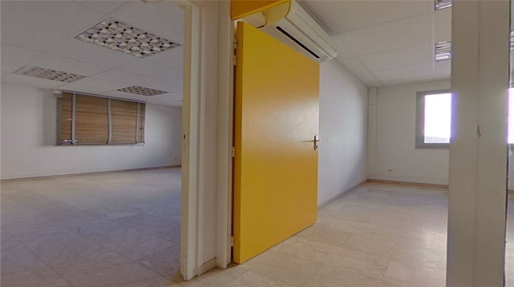 Ma-Cabane - Location Local commercial Nyons, 120 m²